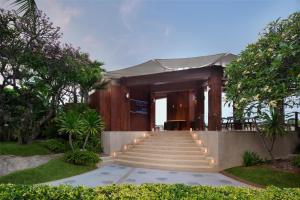 Hilton Hua Hin Resort & Spa外面的花园