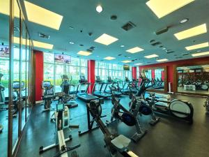 Het fitnesscentrum en/of fitnessfaciliteiten van Hilton Doha