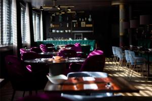 Uma área de estar em Me and All Hotel Flims, by Hyatt
