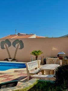 Hồ bơi trong/gần Villa Mendes Gneuss