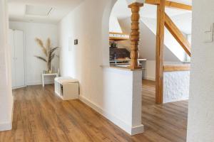 Fotografie z fotogalerie ubytování 100 qm DG Wohnung 《Kehr wieder》Bexbach Saarland v destinaci Bexbach