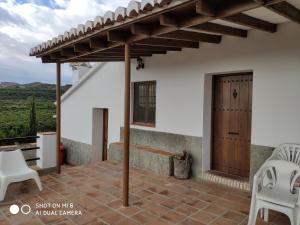 En generel udsigt til bjerge eller udsigt til bjerge taget fra feriehuset