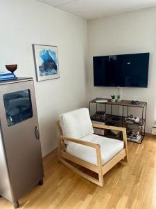 Et tv og/eller underholdning på Alta sentrum, Granshagen