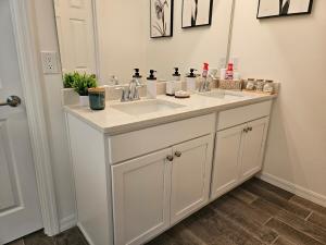 Φωτογραφία από το άλμπουμ του Villa Paz σε Κέιπ Κόραλ +73 φωτογραφίες