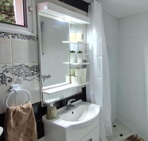 Koupelna v ubytování Ain Damous Farmhouse