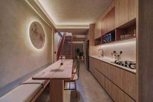 Kuuna Luxury Stays by Wynwood House 주방 또는 간이 주방