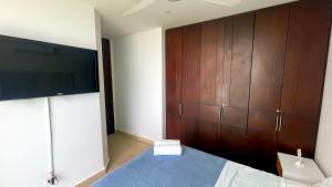 Postel nebo postele na pokoji v ubytování Magico Apartamento Frente al Mar 3 Habitaciones MSC64 + 38 fotografií