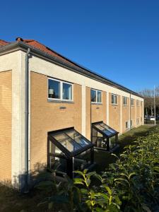 Το κτήριο όπου στεγάζεται  το ξενοδοχείο