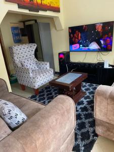 Billede fra billedgalleriet på Cozy Modern Apartment in Arusha i Nkunjila