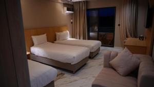 Gambar di galeri bagi Hôtel Atlas Day -Azilal- Page Officiel di Azilal