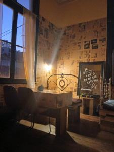 Photo de la galerie de l'établissement Habitación amplia y luminosa en cerro Concepción, à Valparaíso 10 autres photos