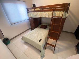 Ένα ή περισσότερα κρεβάτια σε δωμάτιο στο House in a gated community +21 φωτογραφίες