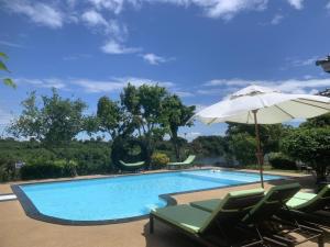 Bazén v ubytování Na Khwae Villa Riverside nebo v jeho okolí