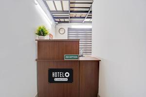 Vstupní hala nebo recepce v ubytování Hotel O KSRTC Bus Terminal Venjarammoodu Formerly Downtown