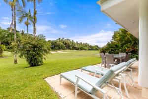 Κήπος έξω από το Mirage Resort Villa 434 with access to Sheraton Facilities