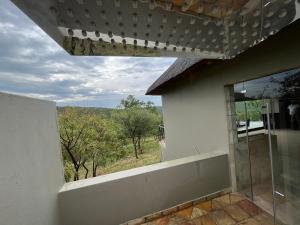 Balkoni atau teres di RoiSan Private Game Lodge