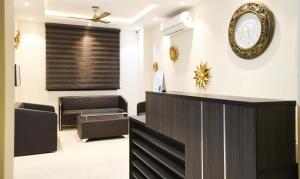 Area soggiorno di Treebo Iffco Chowk