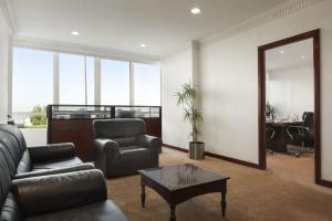 A seating area at Ramada by Wyndham Beach Hotel Ajman