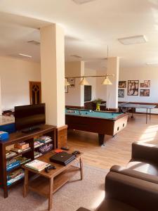 Photo de la galerie de l'établissement High Five Villas, à Pamporovo