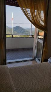 Nespecifikovaný výhled na hory nebo výhled na hory při pohledu z hotelu + 18 fotografií