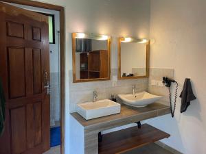 Bagno di Zion View Ella Green Retreat