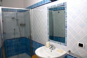 Koupelna v ubytování B&B Amphisya