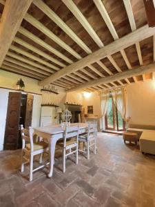 Kuchyň nebo kuchyňský kout v ubytování Berenice in Chianti - Authentic Tuscan Country House
