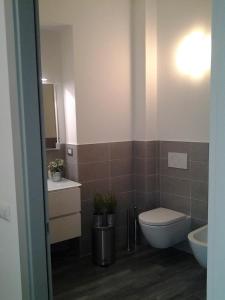 Bagno di Como Via Carcano 13