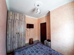 Postel nebo postele na pokoji v ubytování Villa in Bakuriani + 1 fotografie