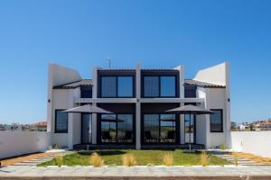Bangunan di mana terletaknya the country house