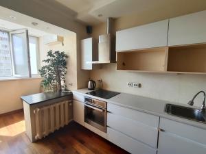 Ảnh trong thư viện ảnh của 1/10 вулиця Радунська ở Kiev