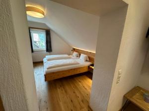 Łóżko lub łóżka w pokoju w obiekcie Aktivhotel Pehab