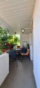 Balkón nebo terasa v ubytování Cazare la mare vila Constanta
