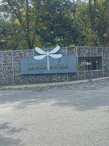 a sign for the lamar am dmu on the side of a road at HOMESTAY Residensi Lambaian 2 Kajang in Kajang