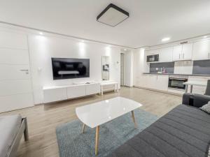 Kuchyň nebo kuchyňský kout v ubytování Wohnung in Egelsbach
