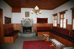 Posezení v ubytování Apostolos Hotel