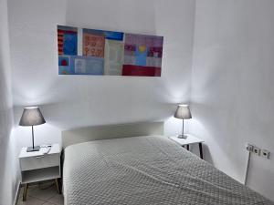Ένα ή περισσότερα κρεβάτια σε δωμάτιο στο SUNNY 2, Two-bedroom house with parking