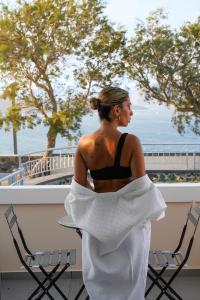 Gallery image of The Noverian Bios Caldera Sunset Suites in Akrotiri +60 photos