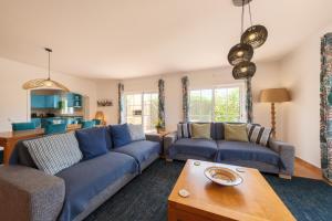 Χώρος καθιστικού στο Villa Oxalis by Destination Algarve