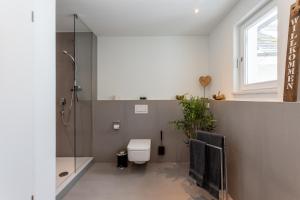 Bilik mandi di C8 Loft - direkt in der Altstadt inkl Parkplatz +18 gambar