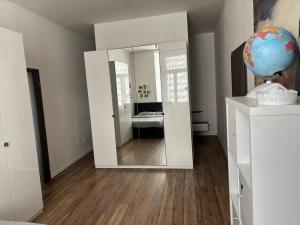 Letto o letti in una camera di Luxusní apartmán v centru Jihlavy