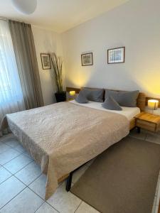 Ένα ή περισσότερα κρεβάτια σε δωμάτιο στο Hotel zum Schiffchen