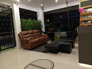 Posezení v ubytování Hotel The Journey Patong New