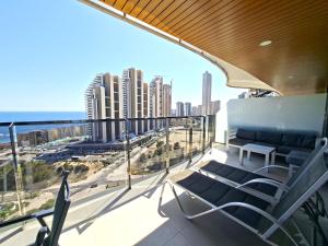 Balkón nebo terasa v ubytování Sunset Waves excellent apartment Benidorm