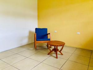 Χώρος καθιστικού στο Apartamentos & Suites Los Maribios