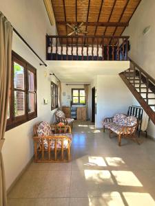 Гостиная зона в Five Fingers Holiday Bungalows