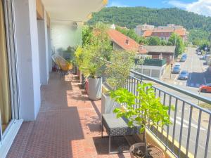Nespecifikovaný výhled na hory nebo výhled na hory při pohledu z apartmánu