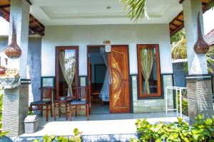 Patio nebo venkovní prostory v ubytování The Tanis Beach Resort Nusa Lembongan