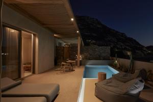 Sundlaugin á Adama - A Signature Collection by Zalo Spaces - Adults Only eða í nágrenninu