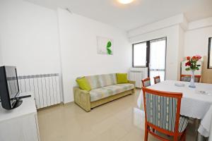 Φωτογραφία από το άλμπουμ του Apartments Mira σε Veleniki +38 φωτογραφίες